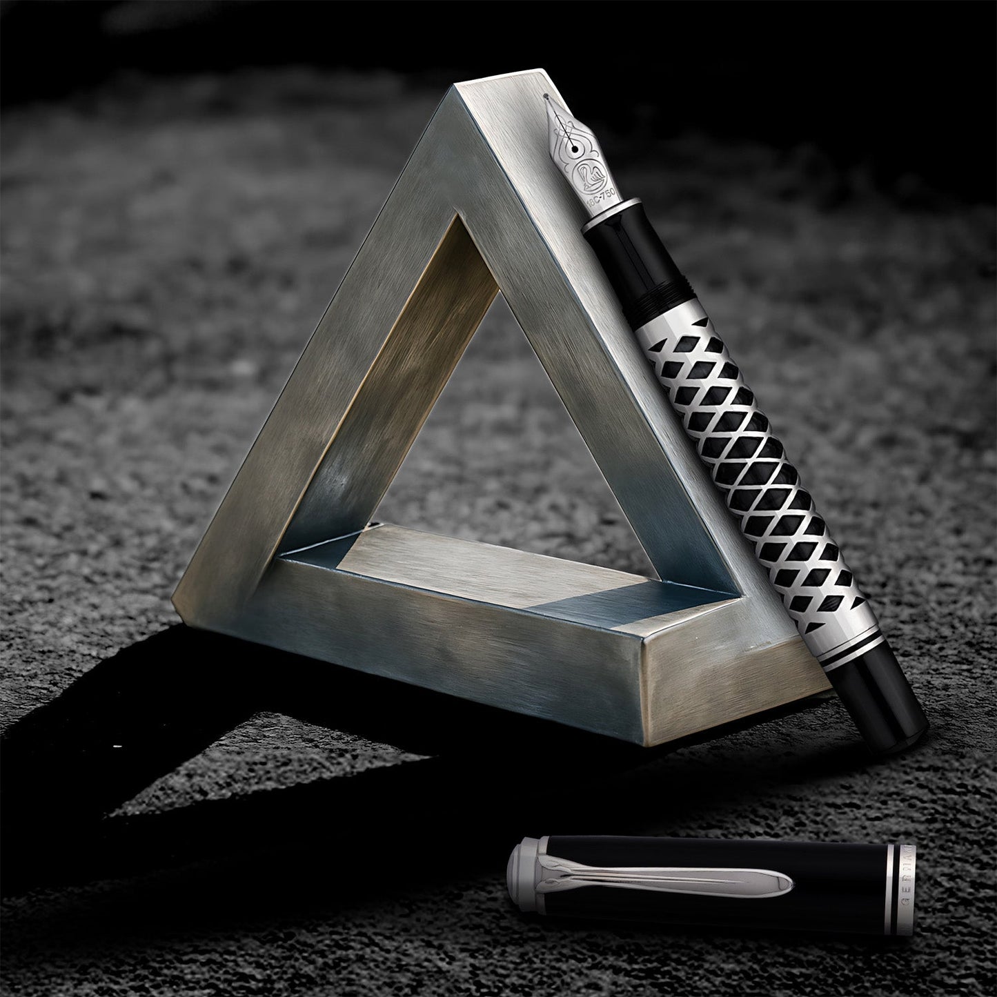 Pelikan Souveran M805 Metal Sleeve Fountain Pen (Special Edition)