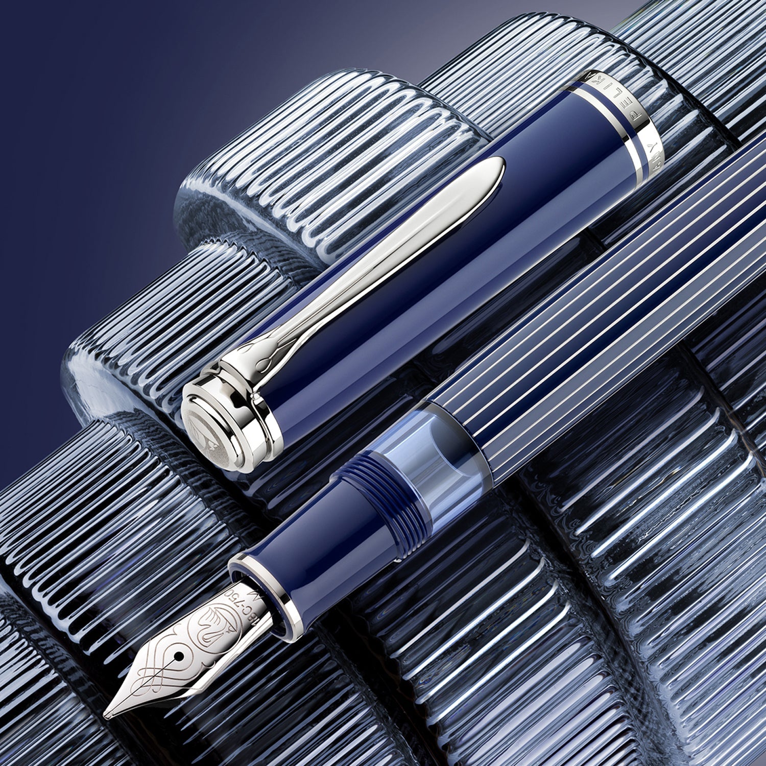 Pelikan Souveran M815 Metal Striped Blue Fountain Pen (Special Edition)