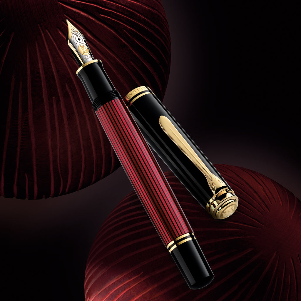 पेलिकन सॉवरन M800 काला/लाल फाउंटेन पेन