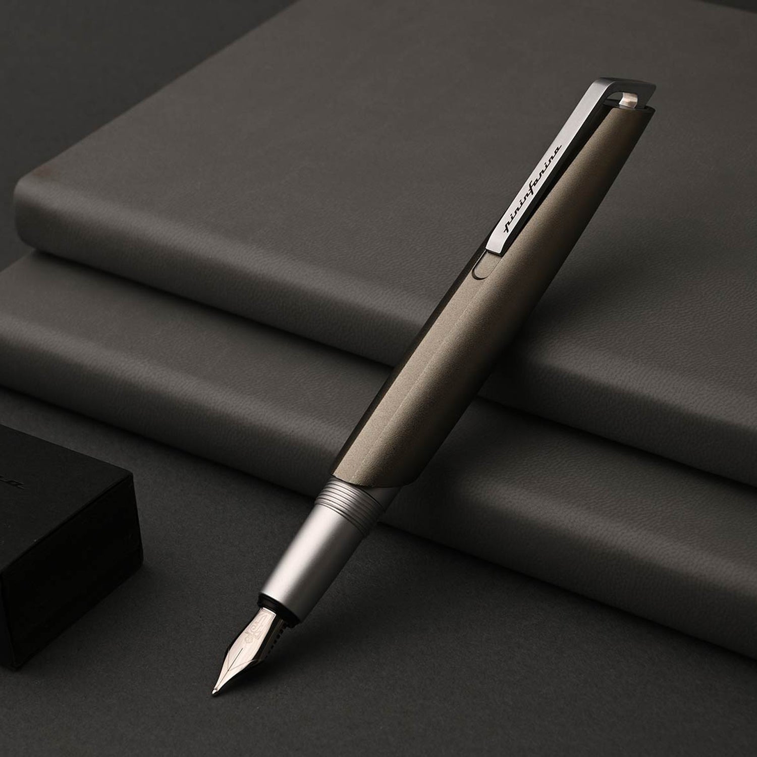 Pininfarina Segno Pf Go Titanio PVD Fountain Pen