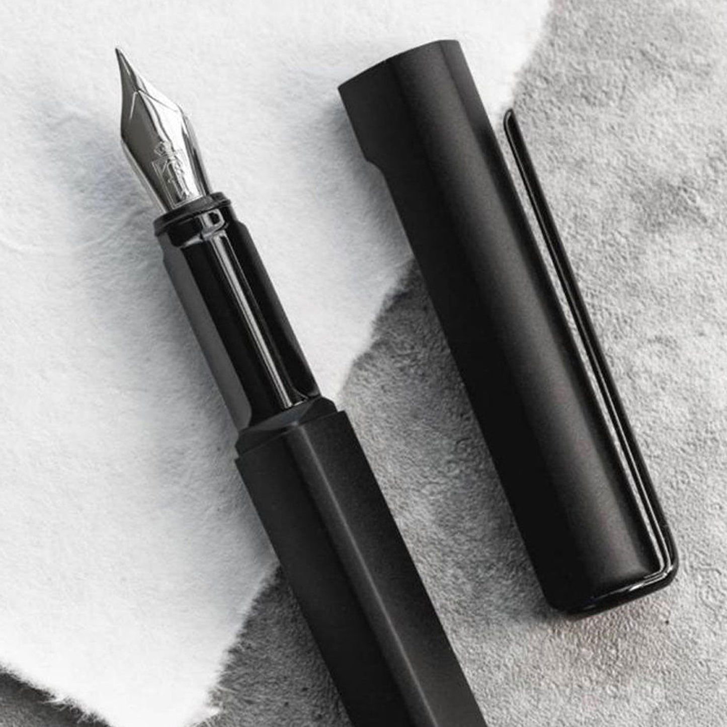 Pininfarina Segno Pf One Black PVD Fountain Pen