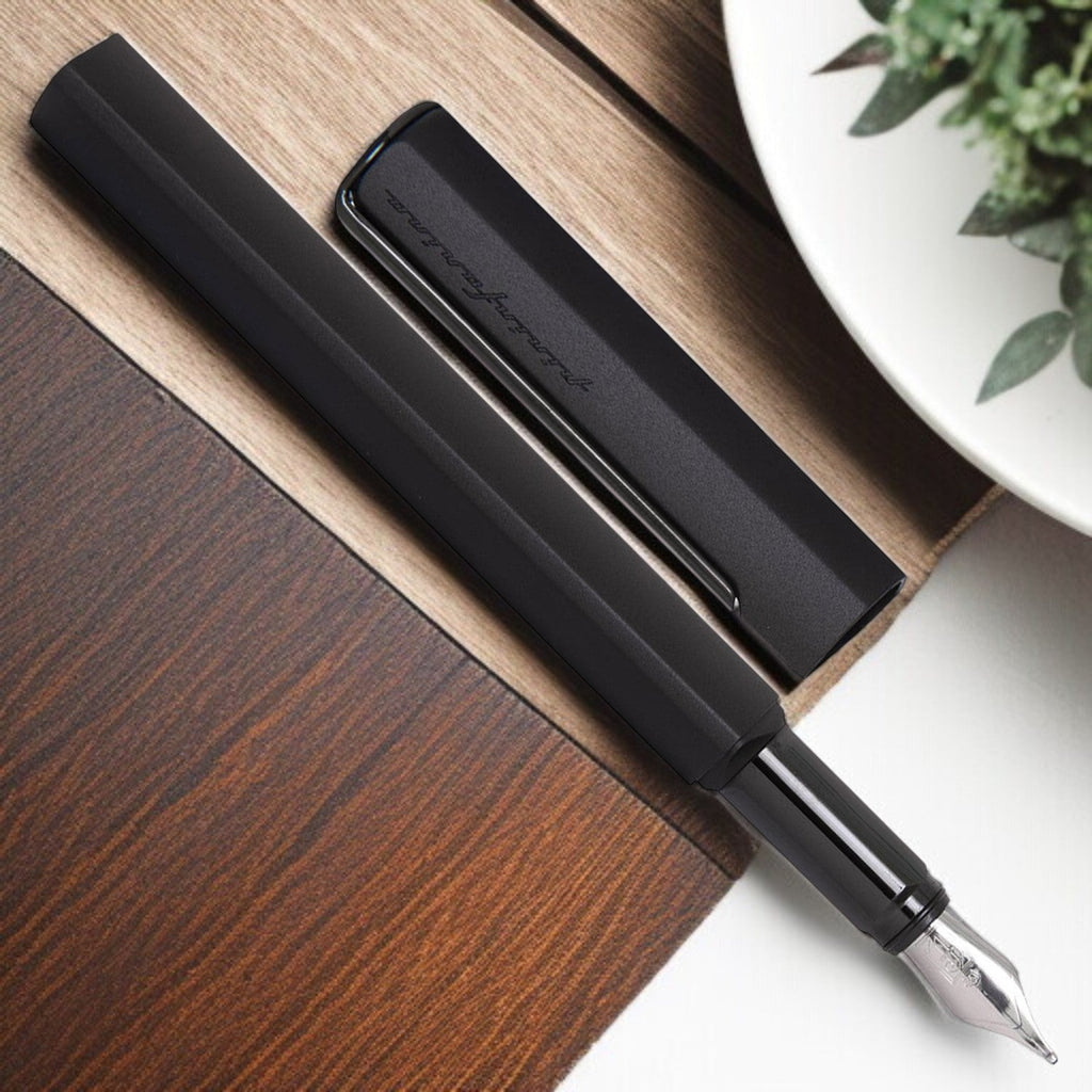 Pininfarina Segno Pf One Black PVD Fountain Pen