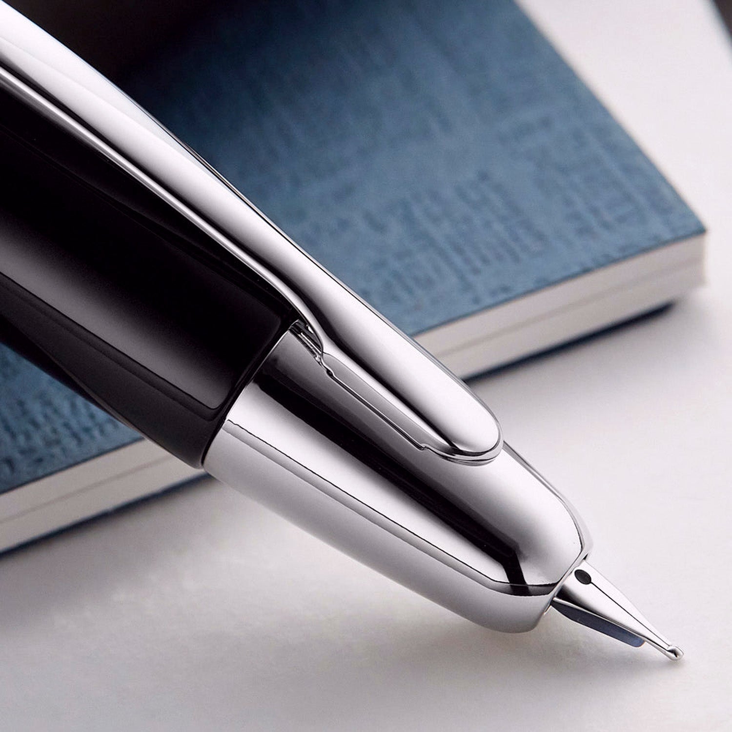 Pilot Capless Black/Rhodium CT Fountain Pen