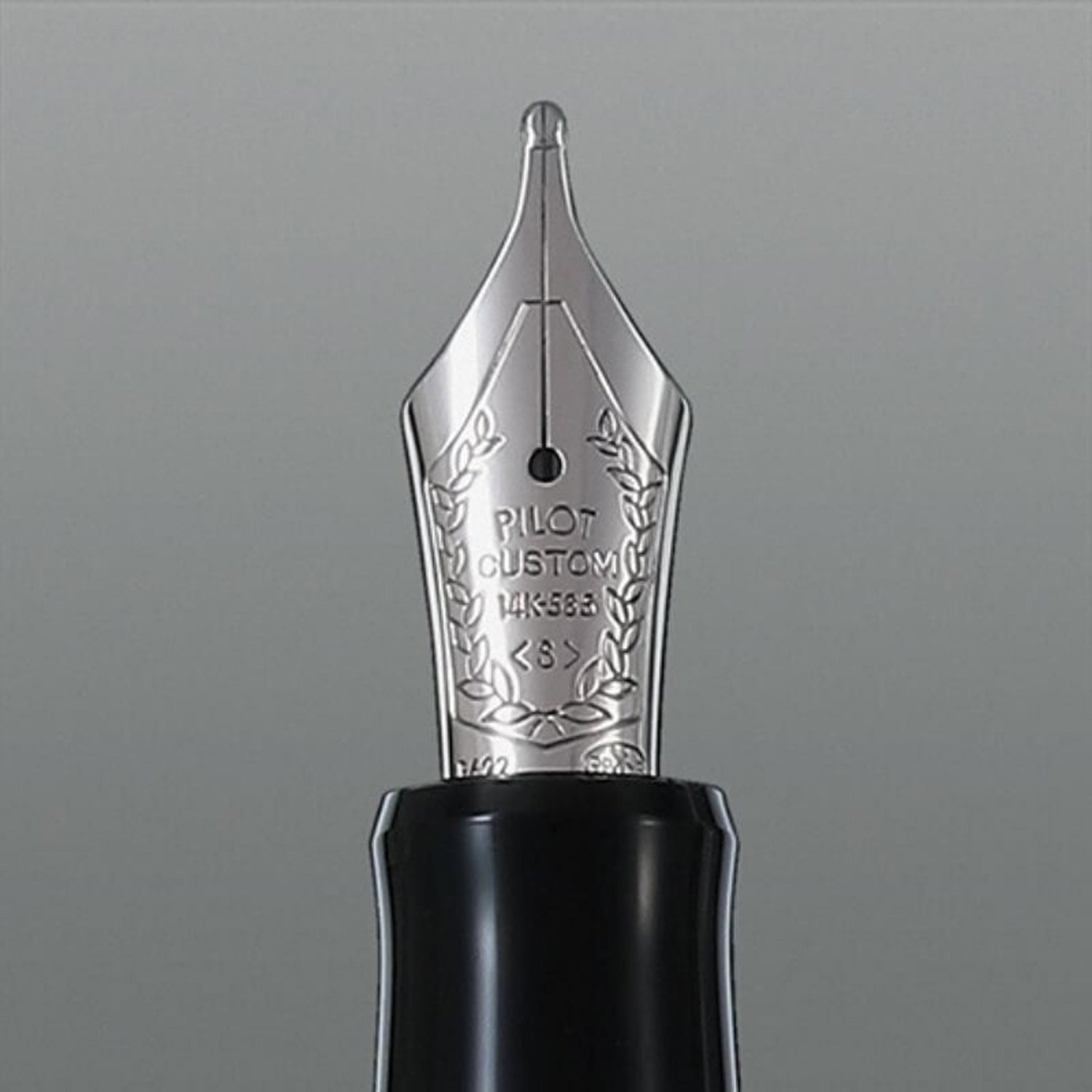 Pilot Custom 74 30th Anniversary CT Fountain Pen Set (Limited Edition)