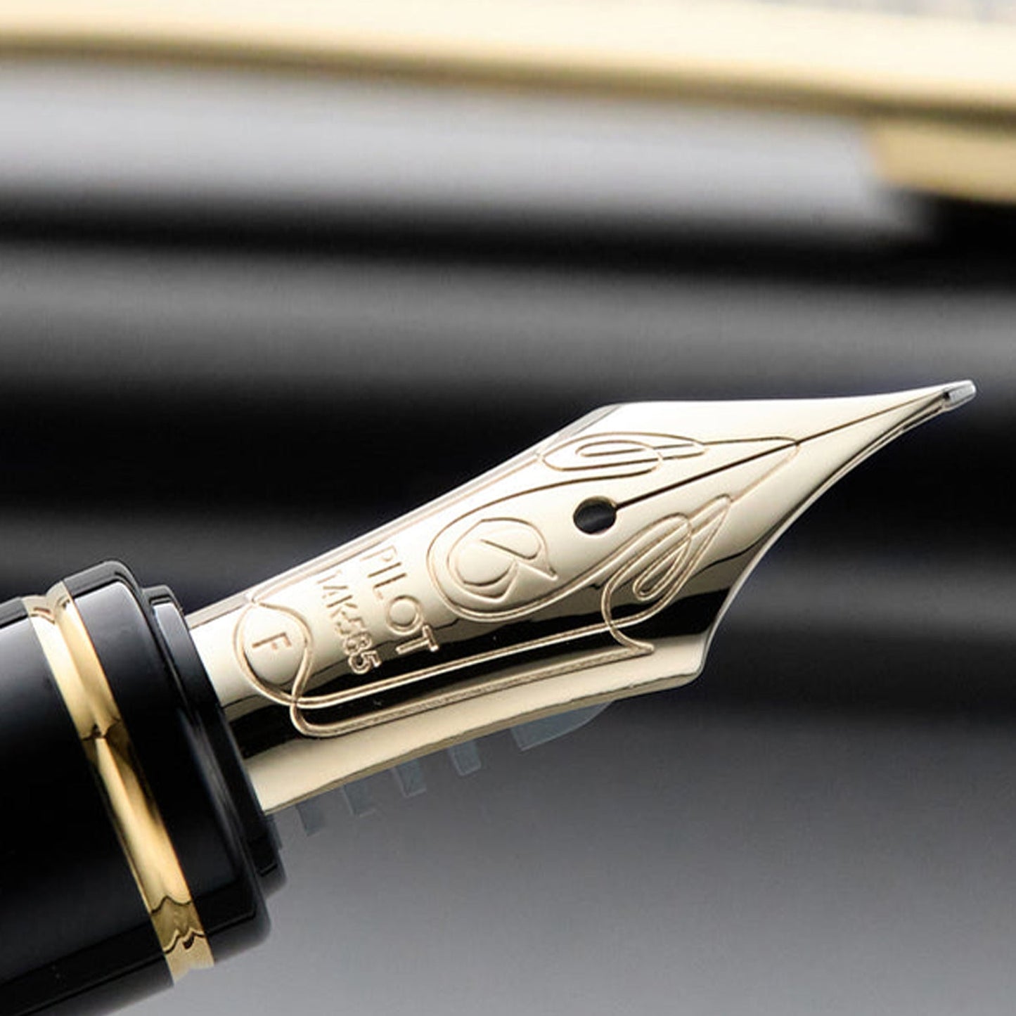 Pilot Grance Pearl Blue GT Fountain Pen