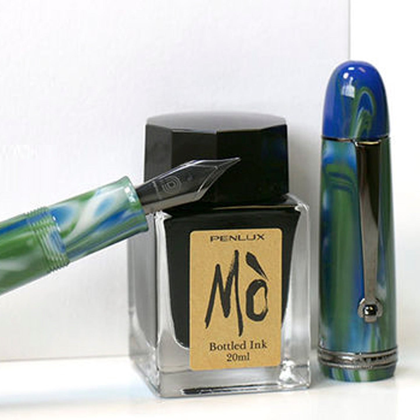 Penlux Masterpiece Grande The Green Earth Fountain Pen (Limited Edition)
