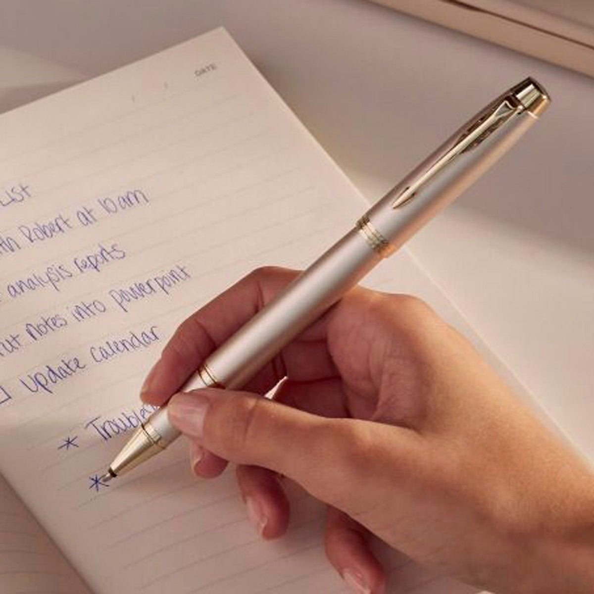 Parker Premium IM Monochrome Champagne Roller Ball Pen 9000037476