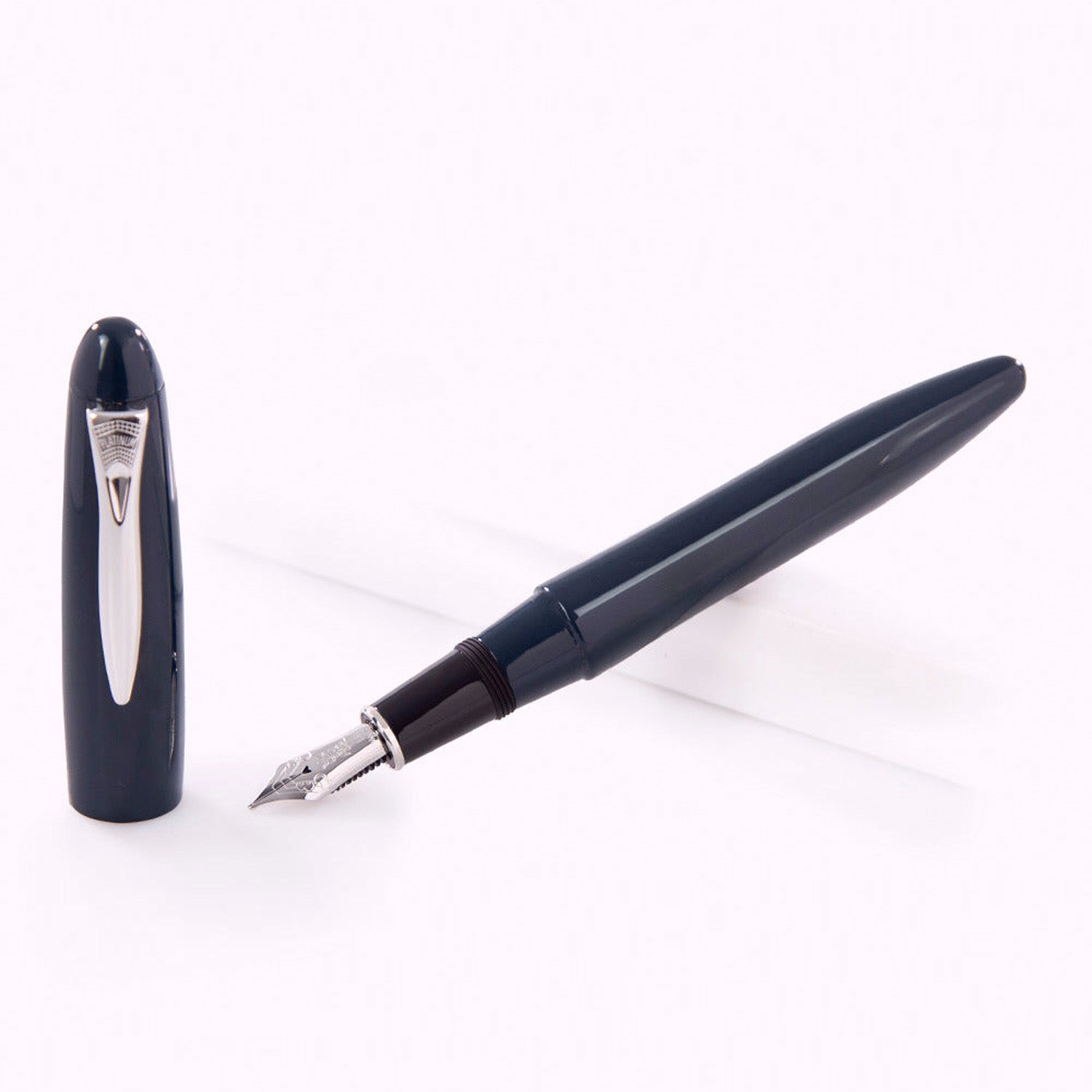 Platinum Izumo Iro Urushi Aitetsu Iro CT Fountain Pen