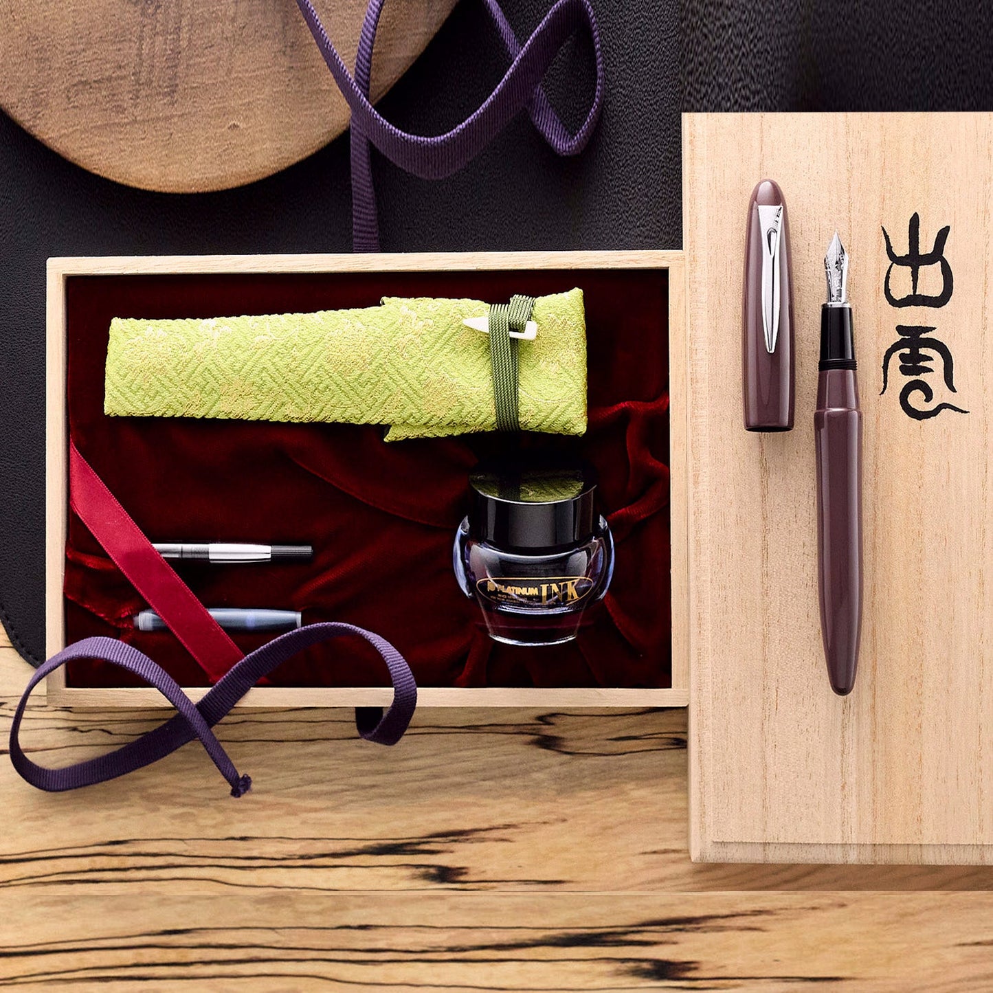 Platinum Izumo Iro Urushi Budou Nezu CT Fountain Pen