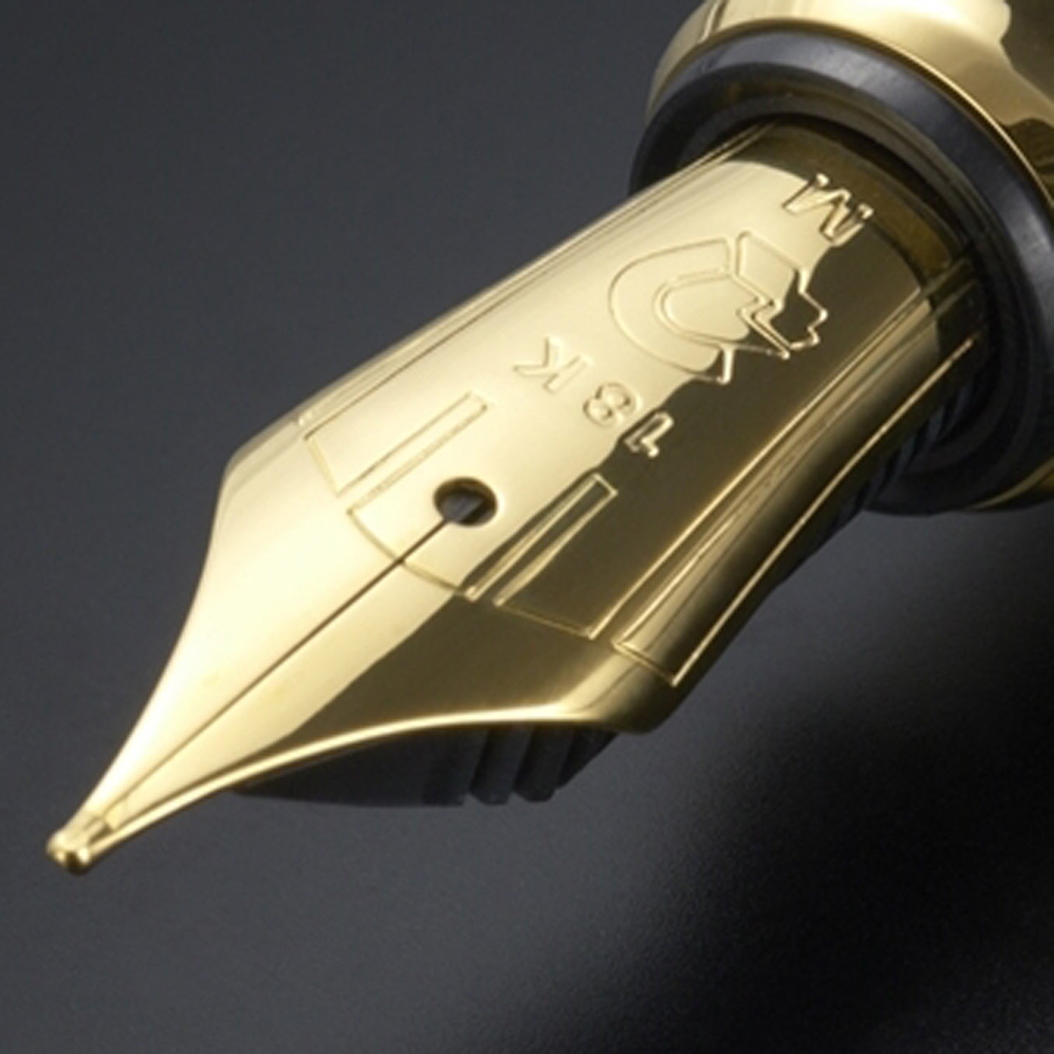Staedtler Premium Eminentes Louis XIV GT Fountain Pen (Limited Edition)