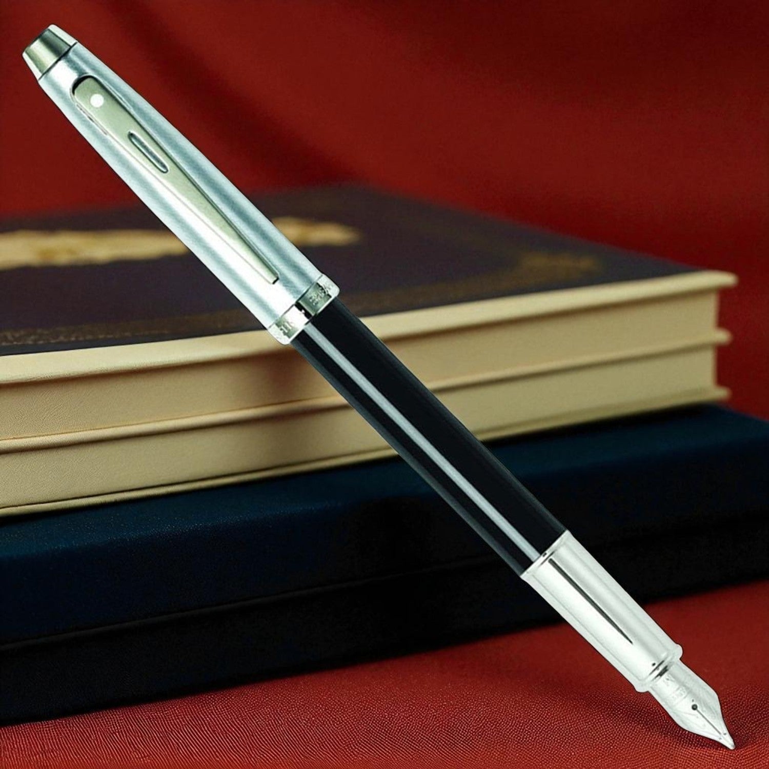 Sheaffer 100 Black/Chrome CT Fountain Pen