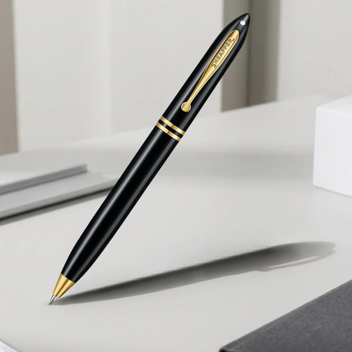 Sheaffer Balance III Glossy Black GT Ballpoint Pen E289351