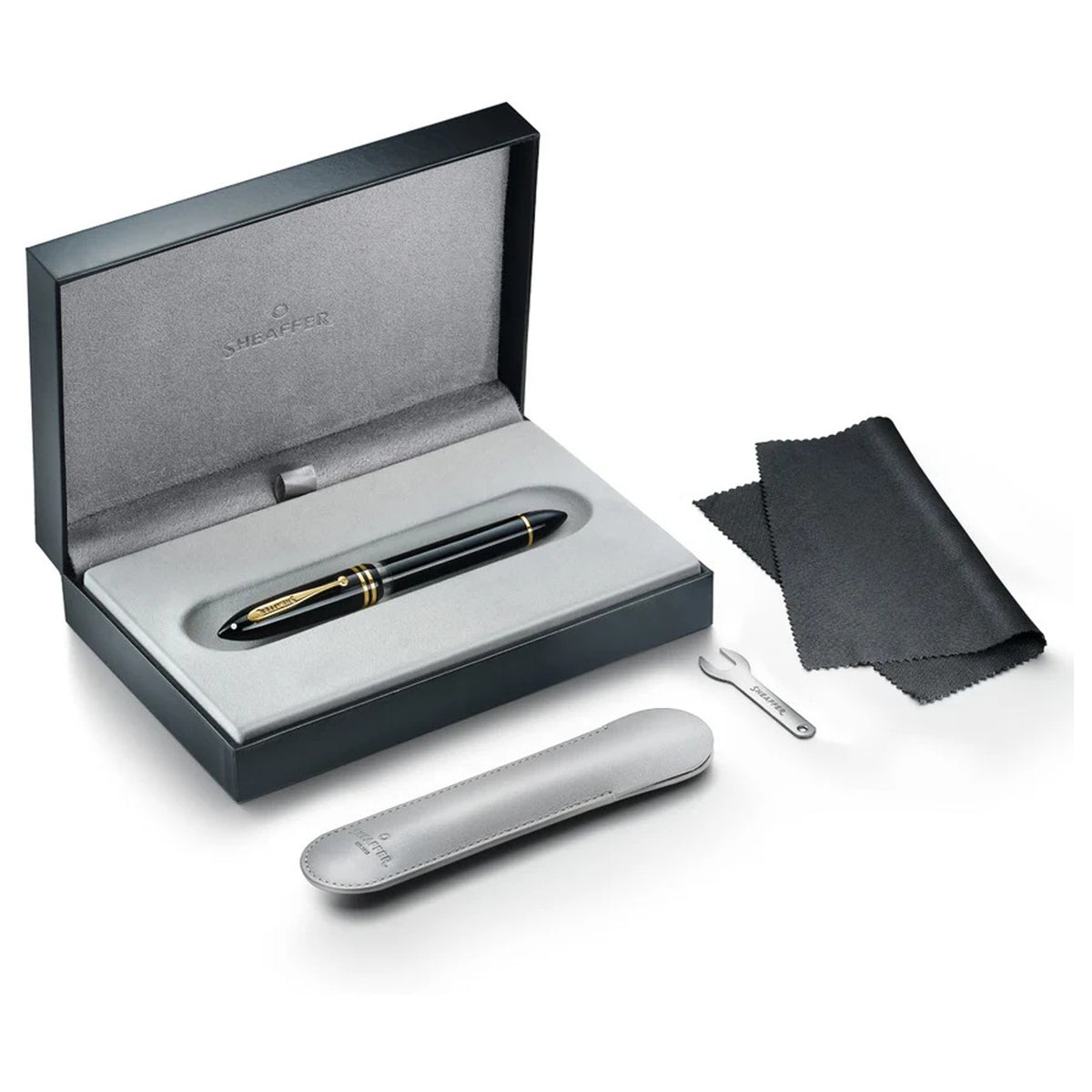 Sheaffer Balance III Glossy Black GT Fountain Pen
