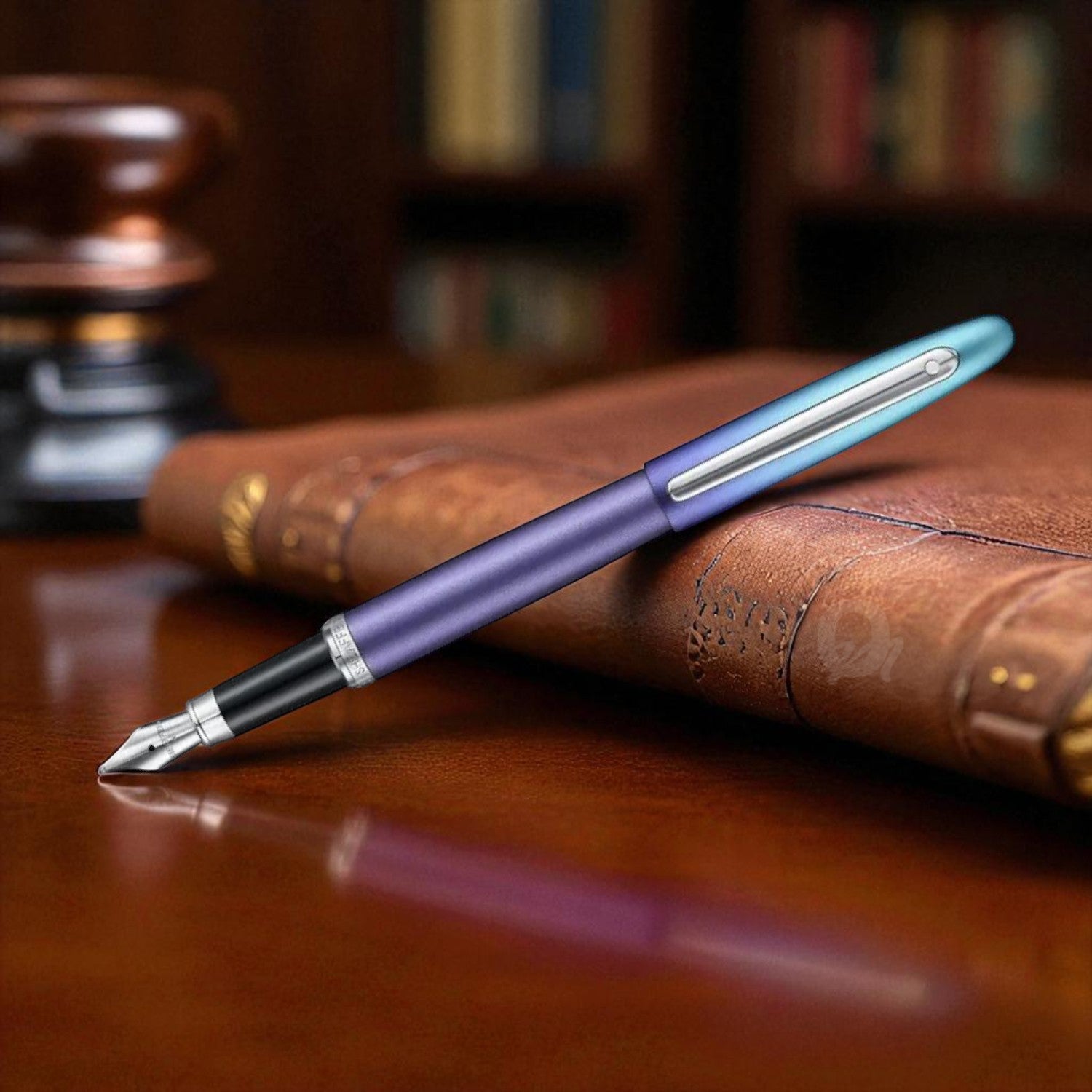 Sheaffer Expressions VFM Blue/Purple Pearlised Gradient CT Fountain Pen