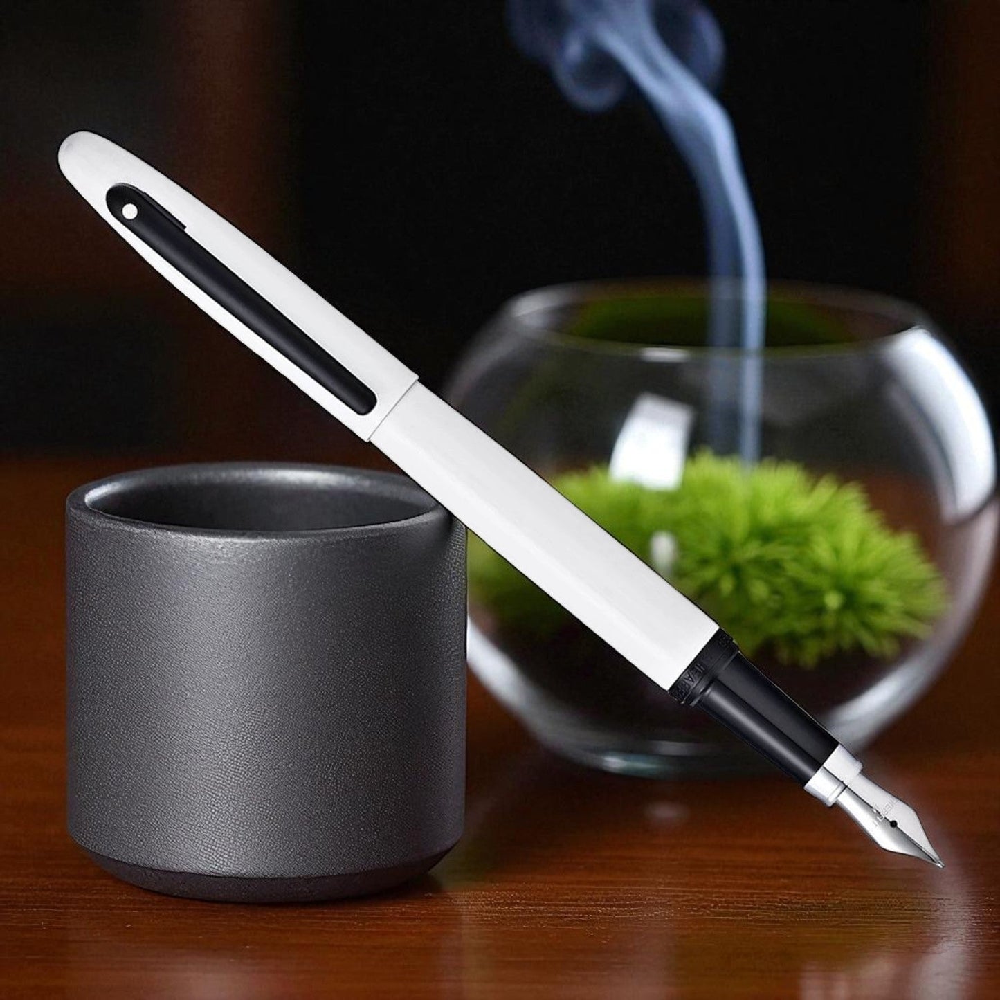 Sheaffer VFM Glossy White PVD Fountain Pen