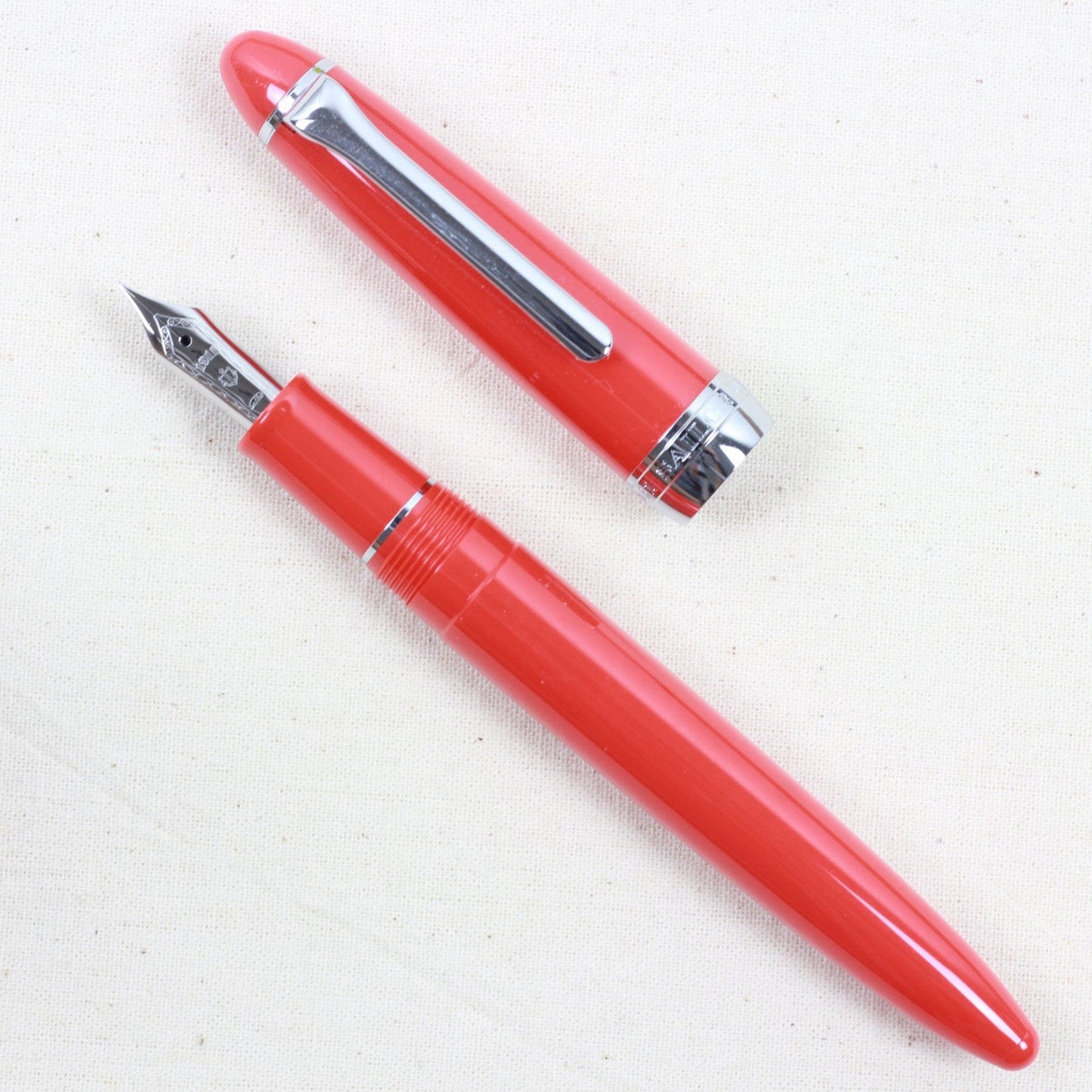 Sailor 1911 Casual Shikiori Hisakata Akanezora Fountain Pen (Special Edition)