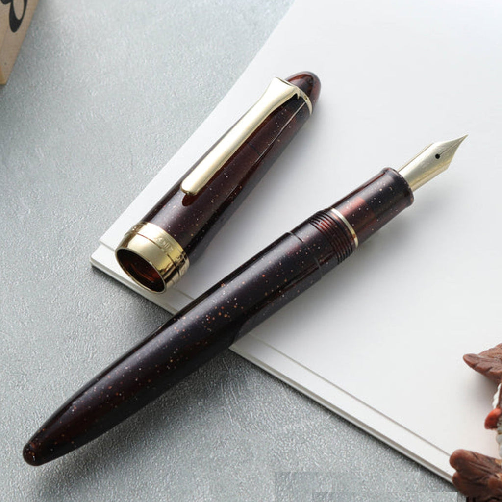 Sailor 1911 Casual Shikiori Kusa Asobi Tsurubami Fountain Pen (Special Edition)