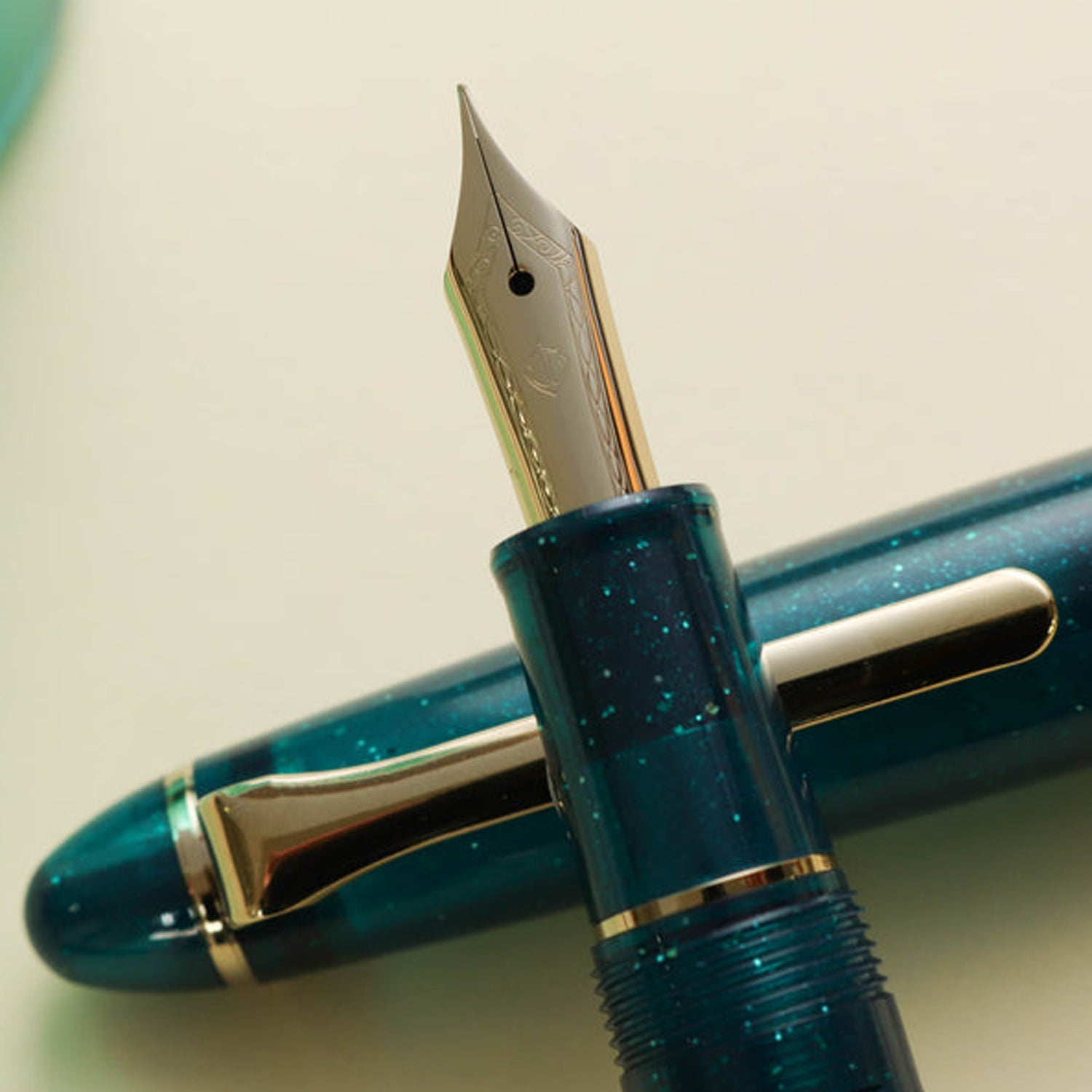 Sailor Fountain Pen, SHIKIORI Shiki Woven Grass Game