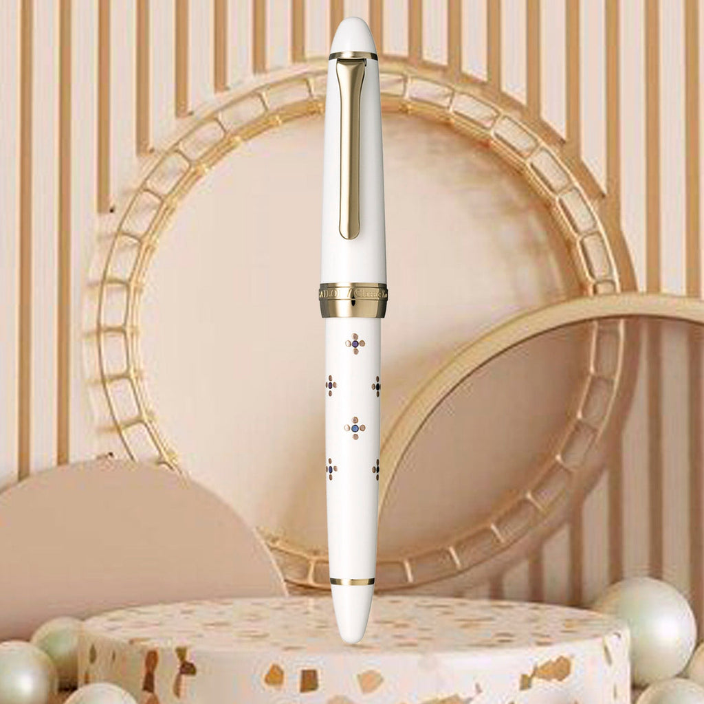 Sailor Classic Ko Floret Dot White Fountain Pen
