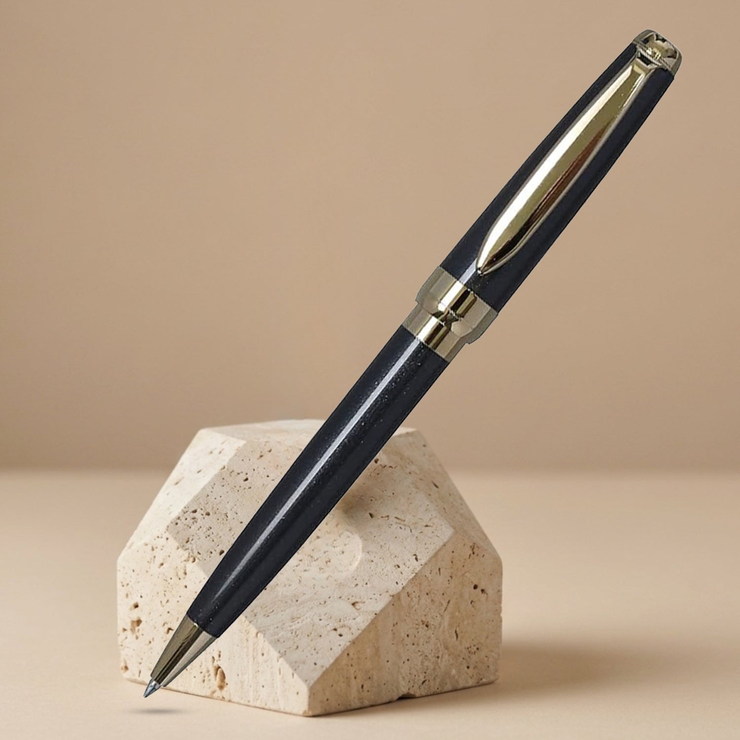 Sailor Pensiero Fiero Dark Grey GT Ballpoint Pen 16-0570-221