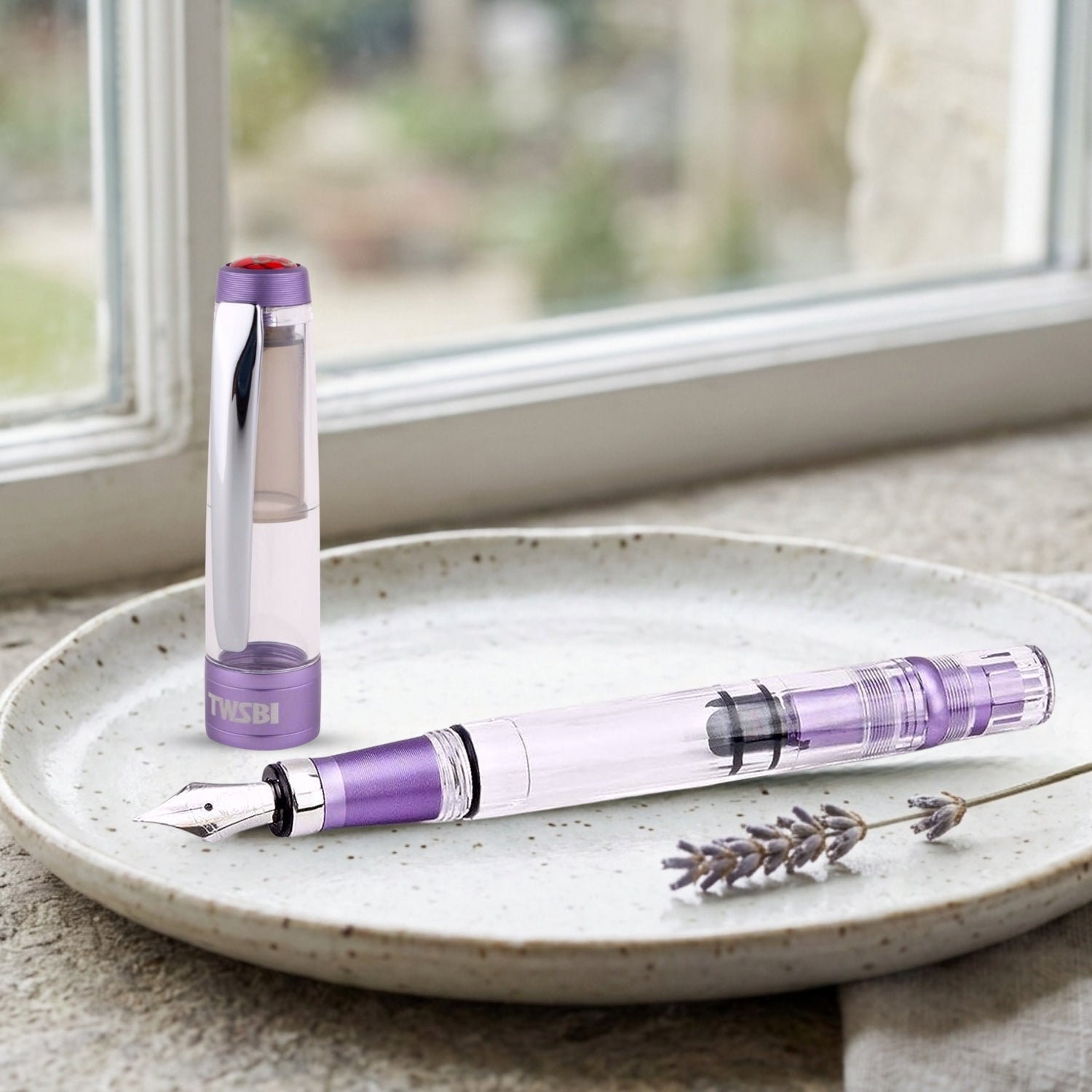Twsbi Diamond 580 AL R Purple CT Fountain Pen