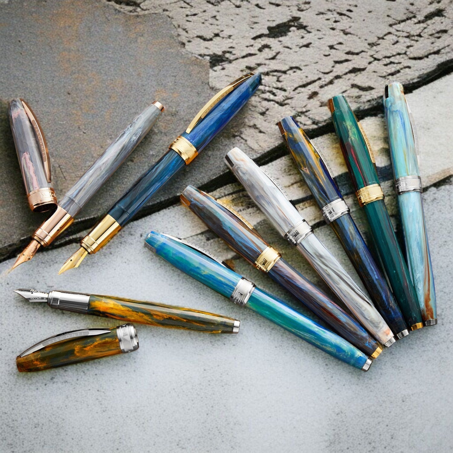 Visconti Van Gogh The Novel Reader GT Fountain Pen