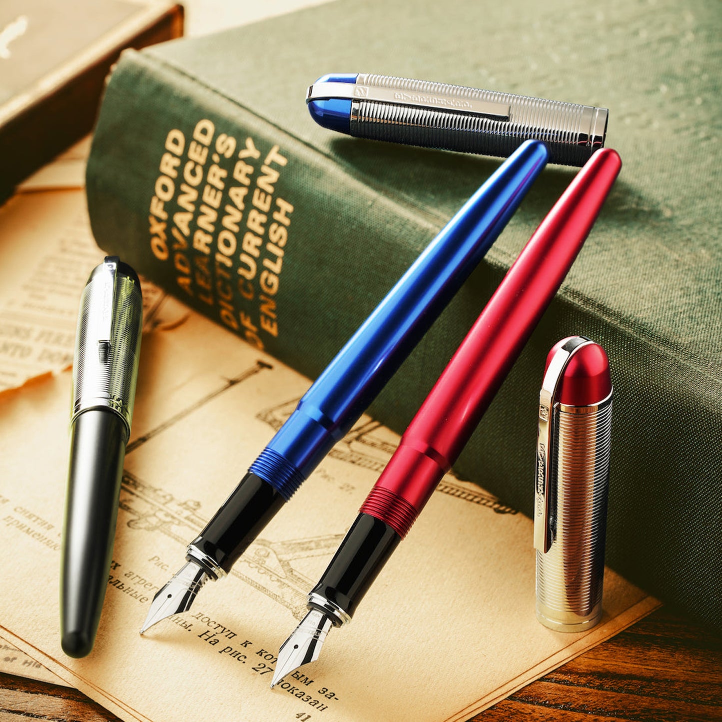 Wahl Eversharp Skyline Blue CT Fountain Pen