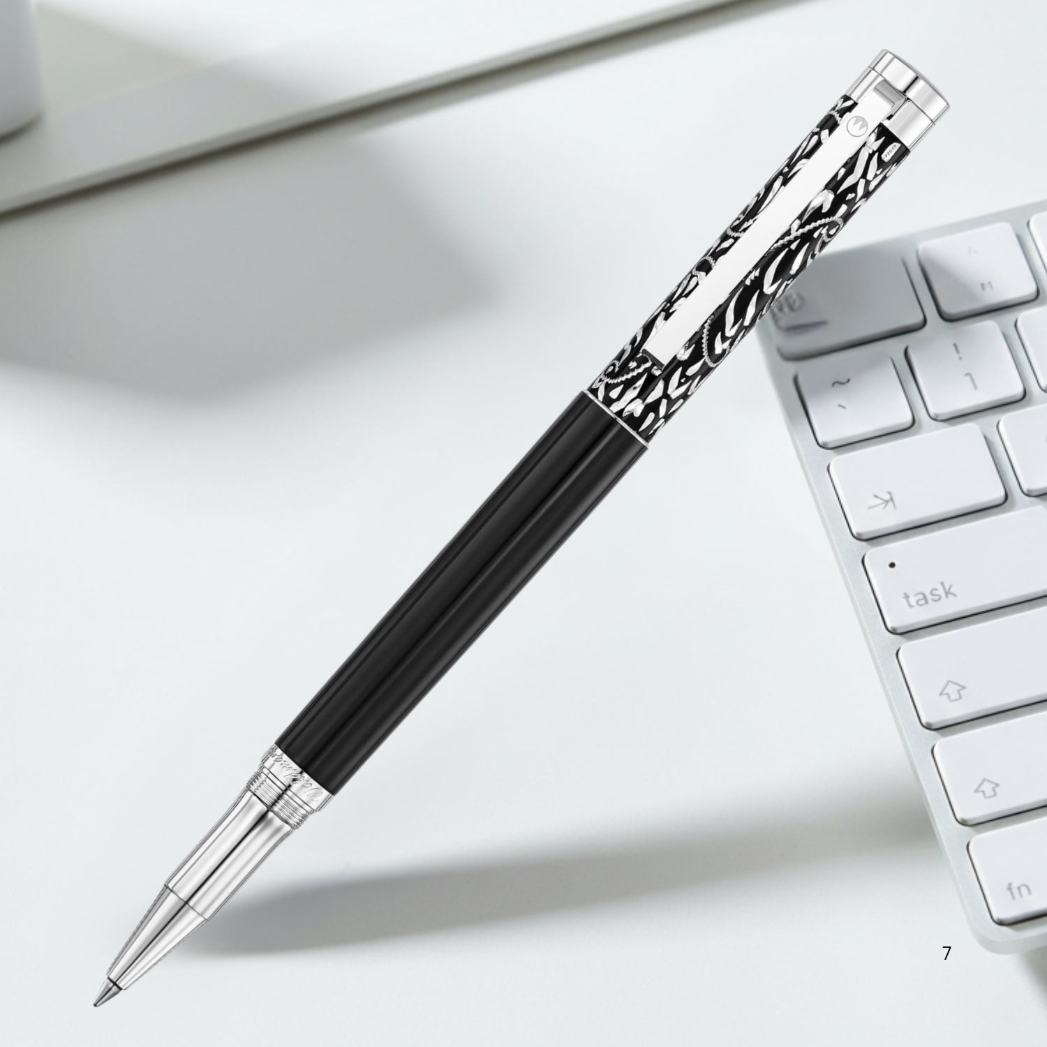 Waldmann Xetra Vienna Black CT Roller Ball Pen 0044