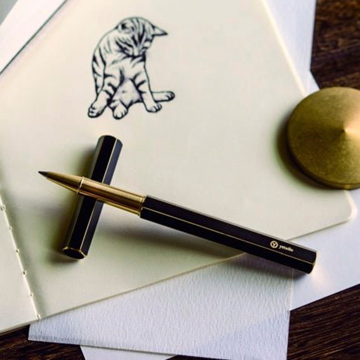 Ystudio Classic Revolve Black Roller Ball Pen 1CRLP0001BKX
