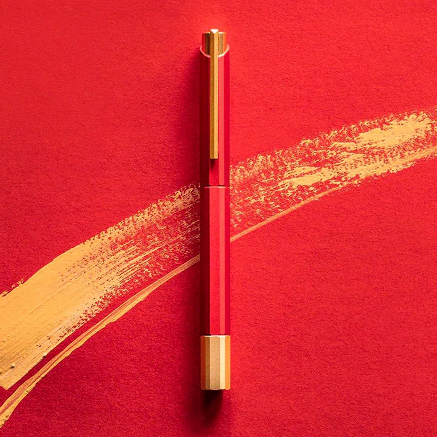 Ystudio Glamour Evolve Bihex Marsala Roller Ball Pen 1GRLP0002RDX