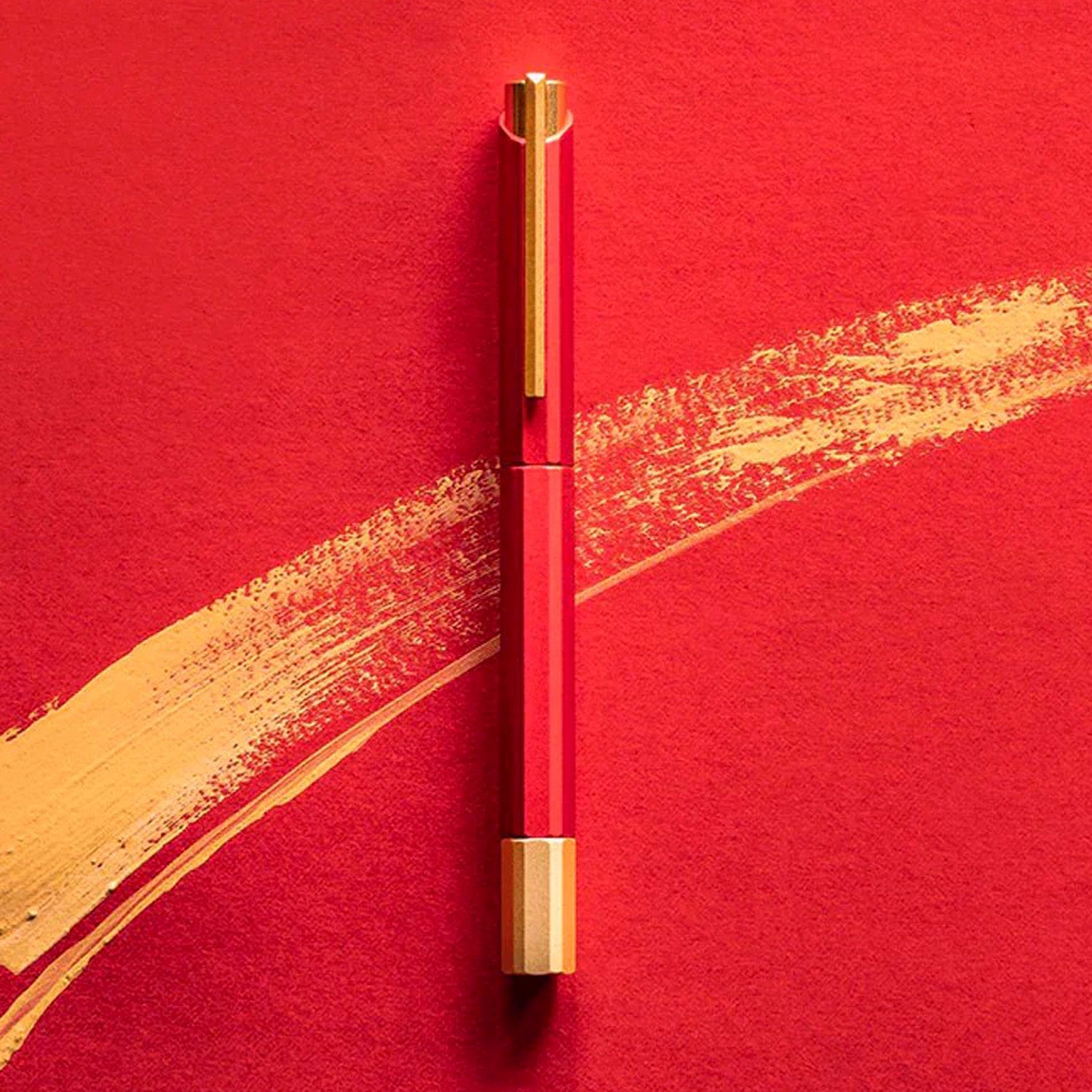 Ystudio Glamour Evolve Bihex Marsala Roller Ball Pen 1GRLP0002RDX