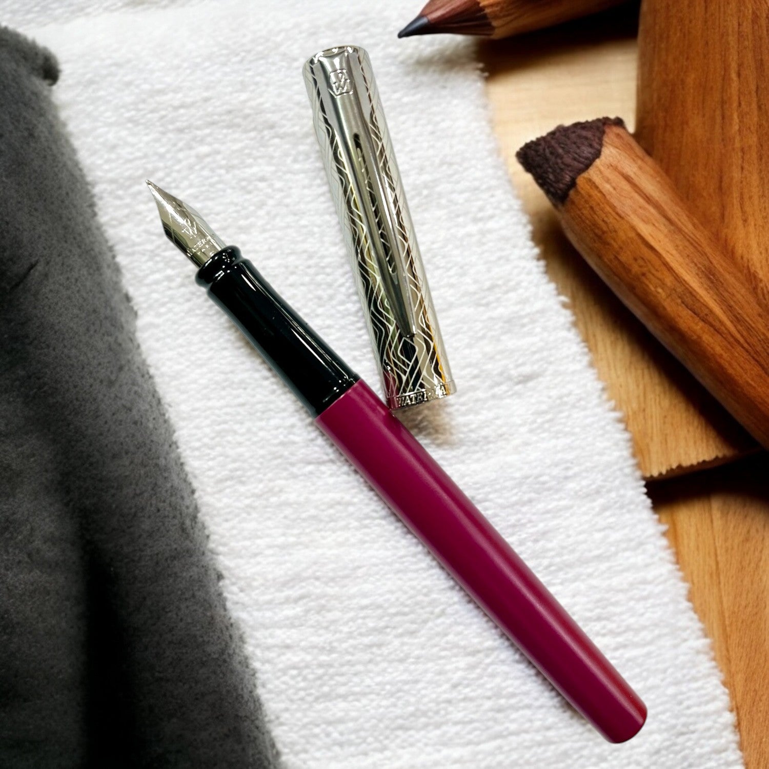 Waterman Allure Deluxe Pink CT Fountain Pen - Main Image