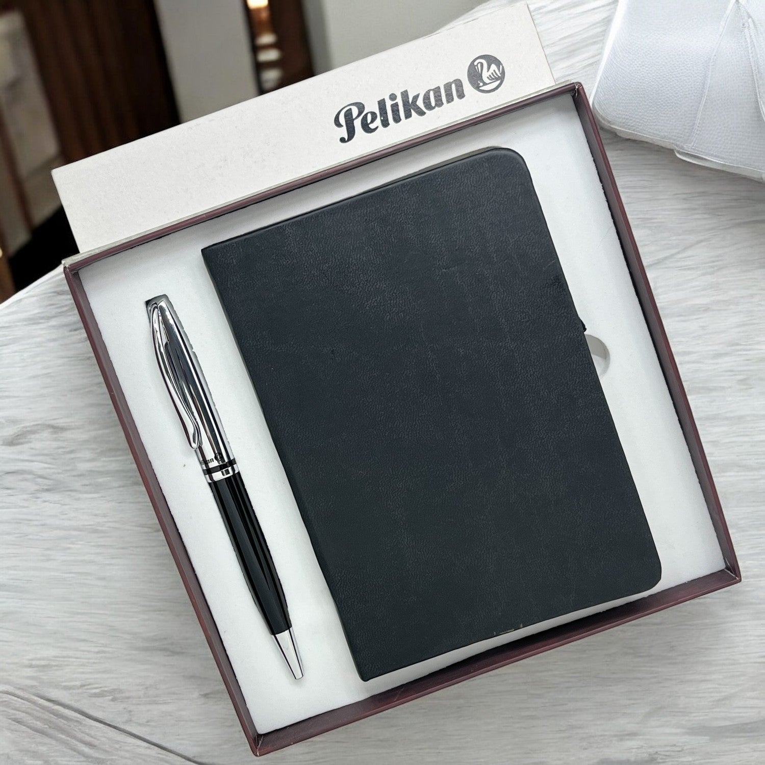 Pelikan Jazz Ballpoint Pen with A6 NoteBook Gift Set 806930
