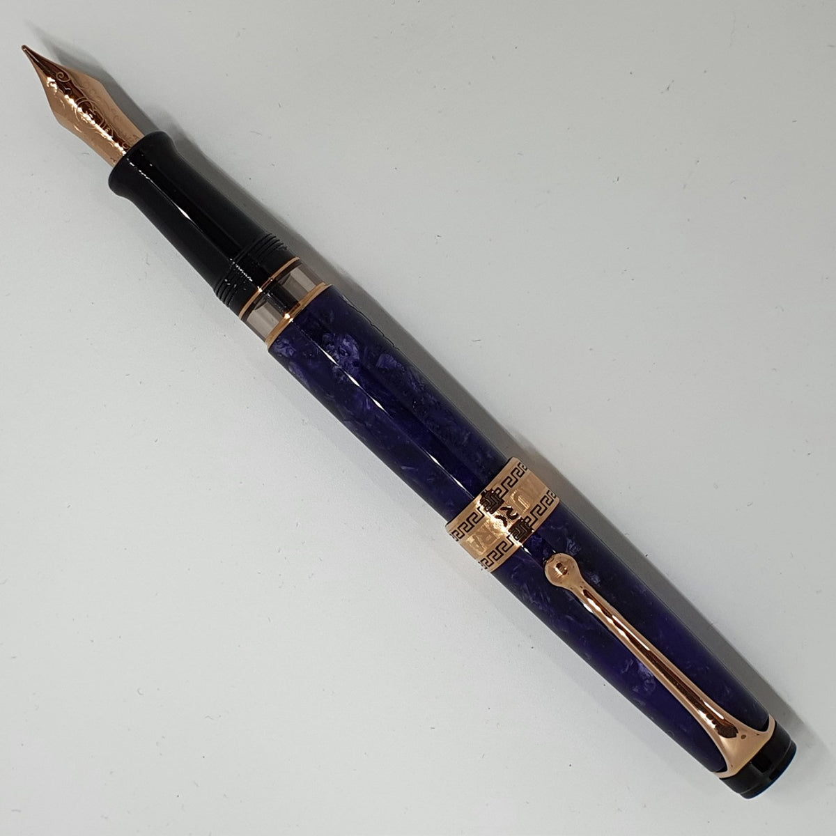 Aurora Optima Purple 14K Gold GT Fountain Pen