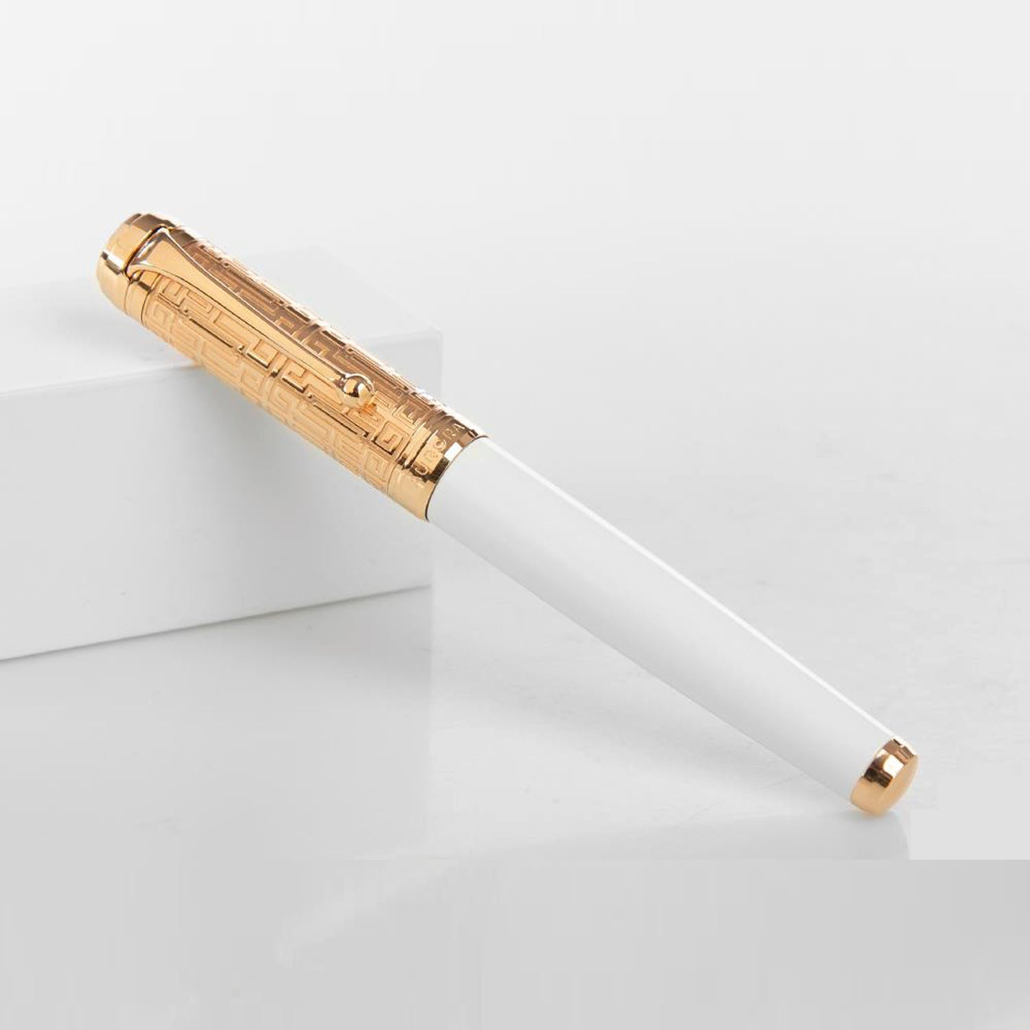 Aurora Talentum Dedalo White RGT Fountain Pen