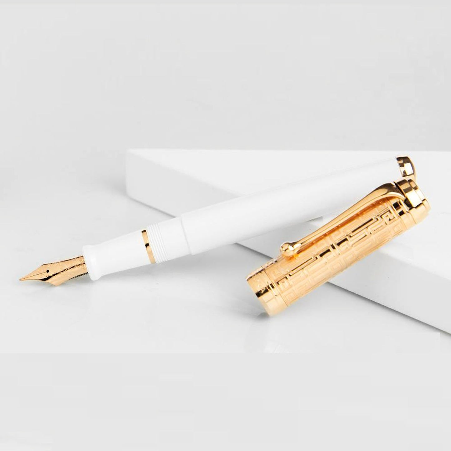 Aurora Talentum Dedalo White RGT Fountain Pen