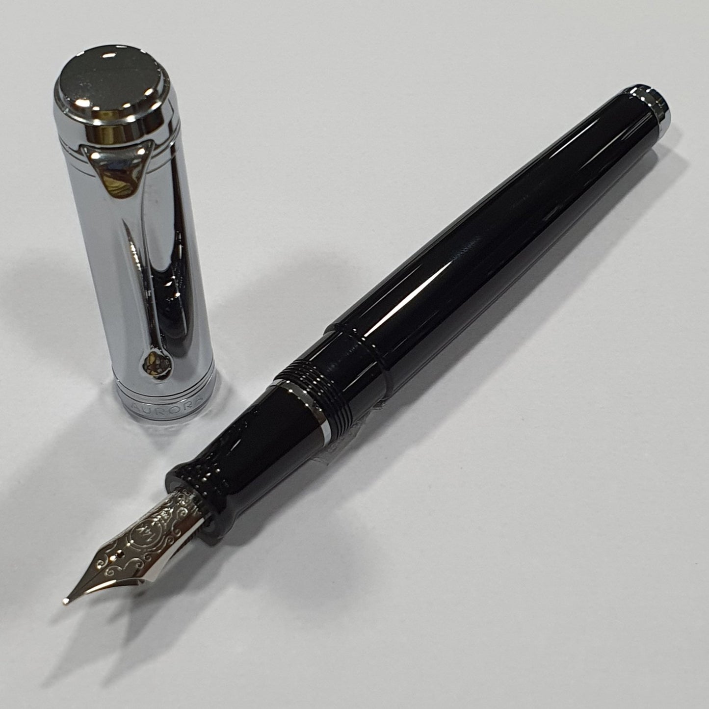 Aurora Talentum Chrome/Black 14K Gold CT Fountain Pen