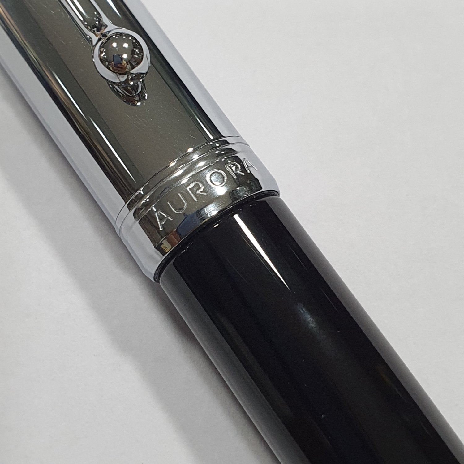 Aurora Talentum Chrome/Black 14K Gold CT Fountain Pen