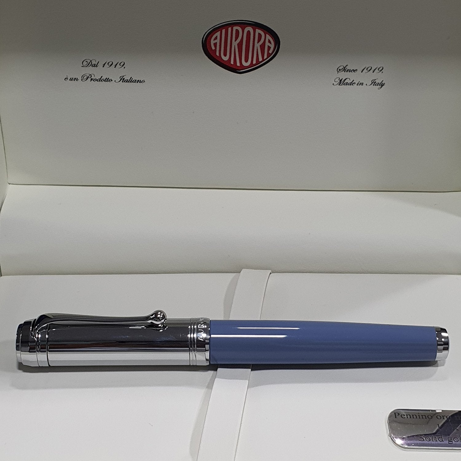 Aurora Talentum Chrome/Light Blue 14K Gold CT Fountain Pen D11-CA