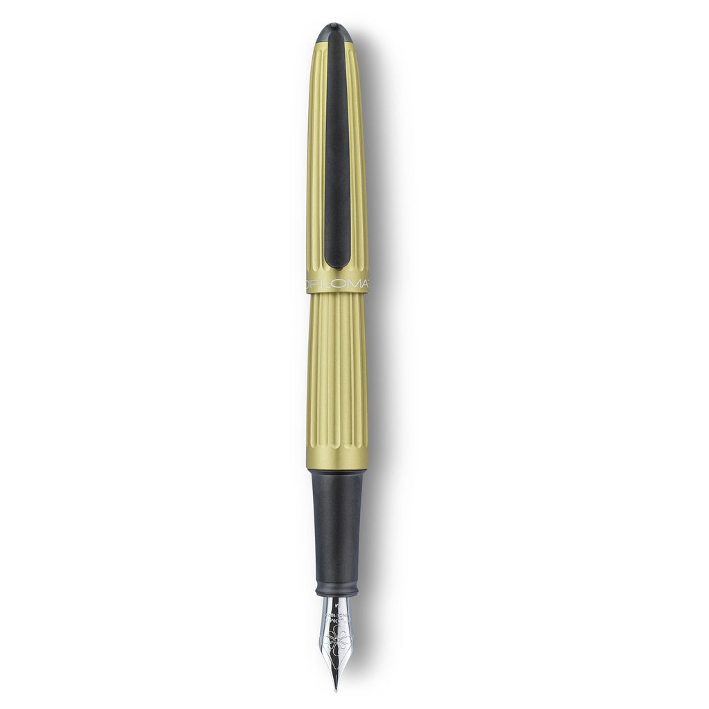 Diplomat Aero Champagne Fountain Pen is shaped like the airship named Zeppelin of the 1900's