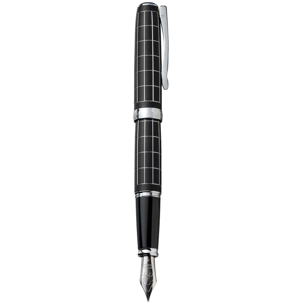 Diplomat Excellence A Plus Rhomb Guilloche Lapis Black Fountain Pen