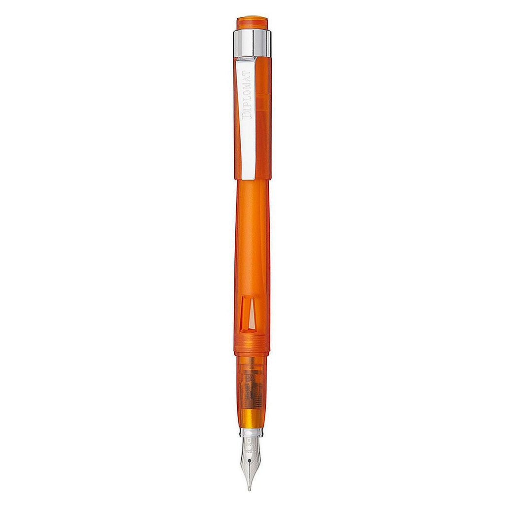 Diplomat Magnum Demo Orange Fountain Pen D40912028