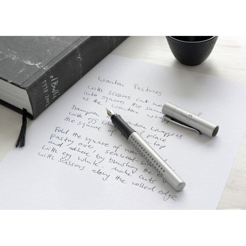 Faber-Castell Grip 2011 Silver Fountain Pen with dotted designs
