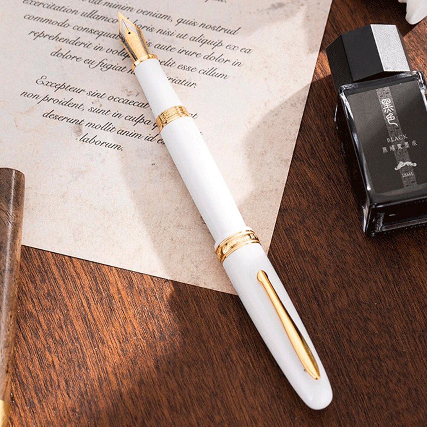 Hongdian 1841 White Fountain Pen
