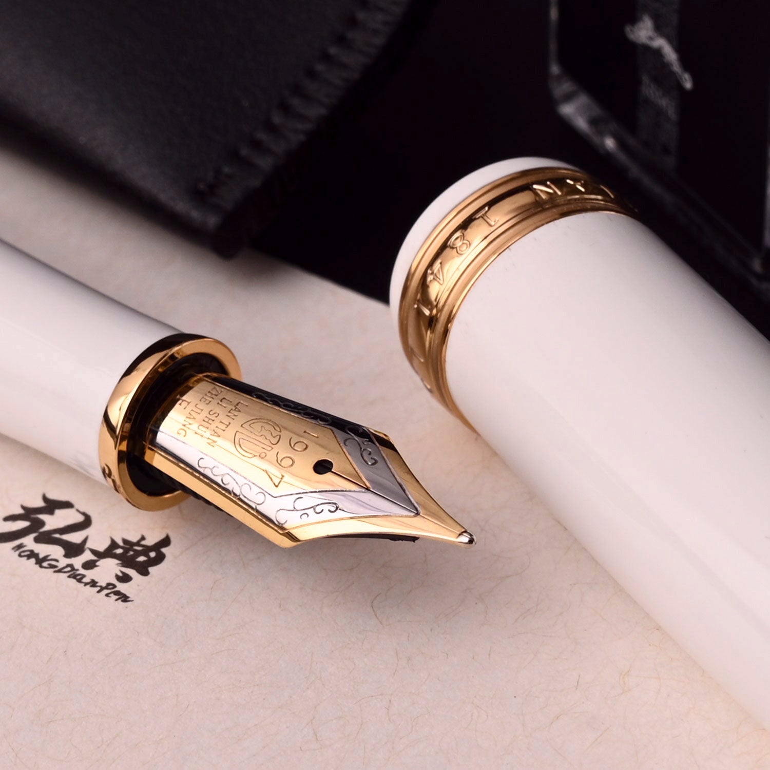 Hongdian 1841 White Fountain Pen