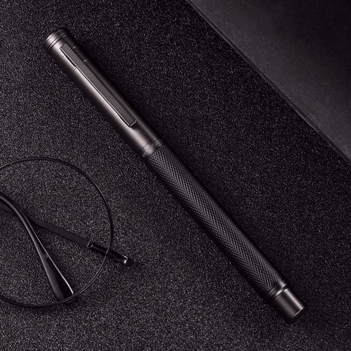 Hongdian 1850 Black Fountain Pen