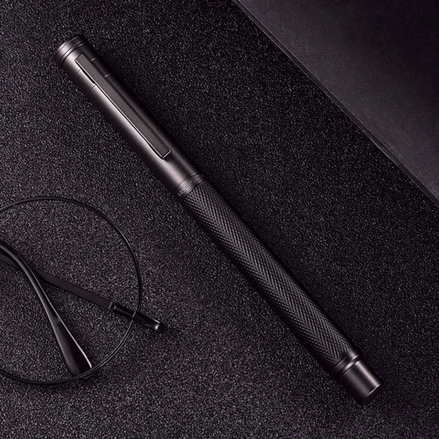 Hongdian 1850 Black Fountain Pen