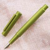 Hongdian 1851 Light Green Fountain Pen