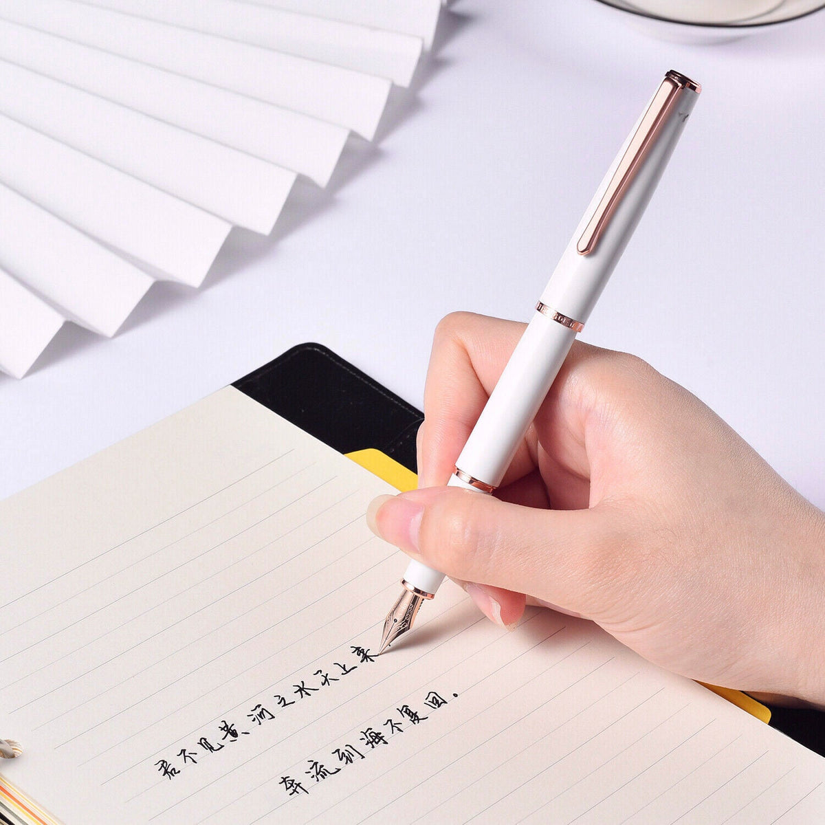 Hongdian 920 White Fountain Pen