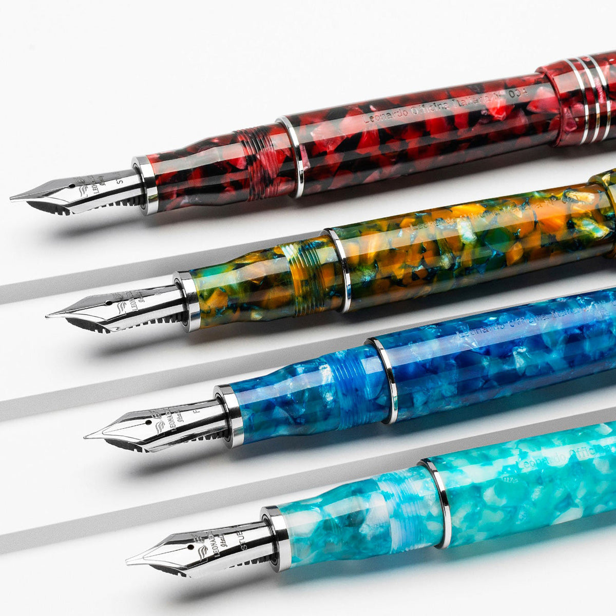 Leonardo Momento Zero Grande Fior D'Acqua CT Fountain Pen
